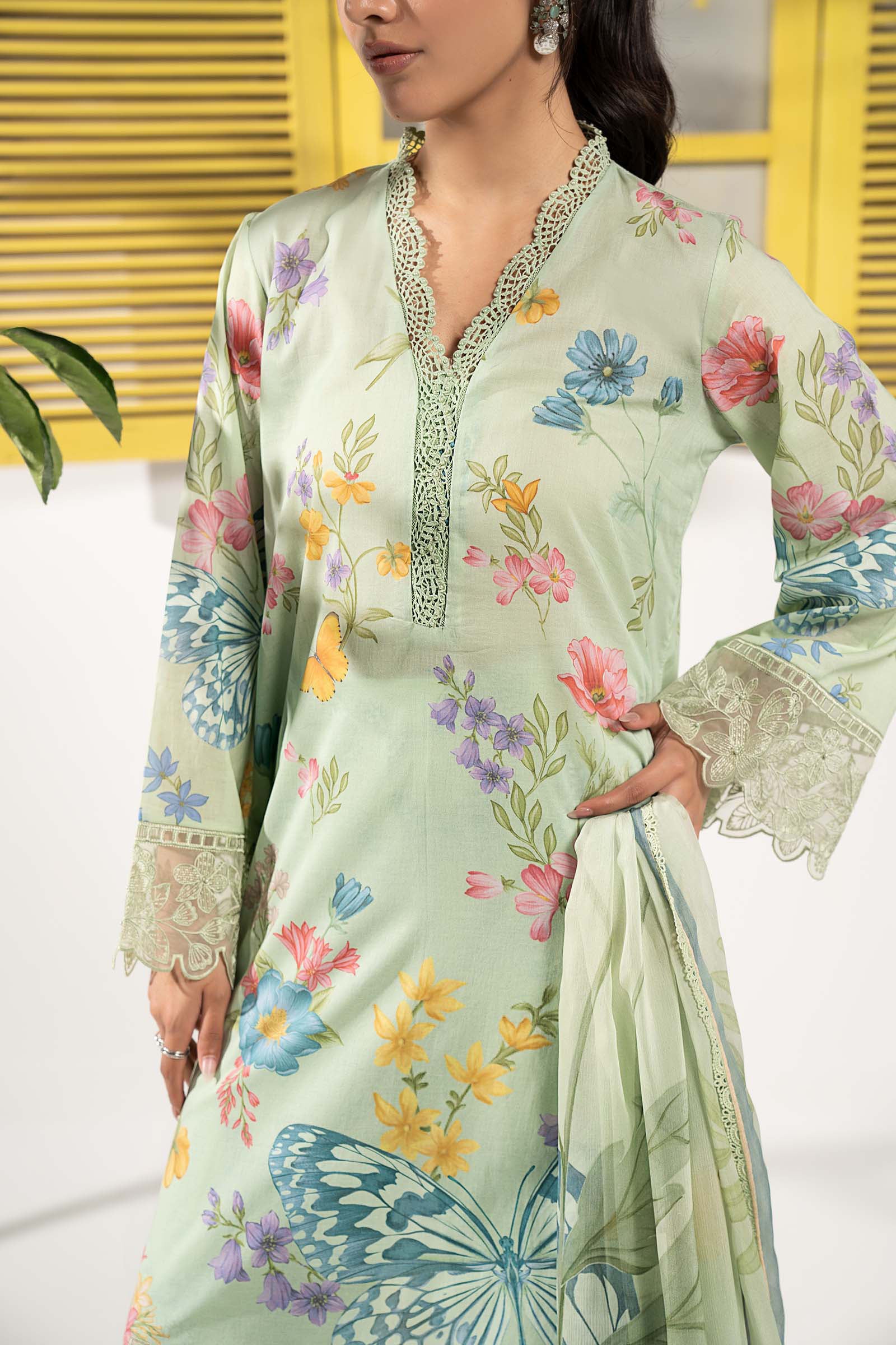 3 Piece Embroidered Lawn Suit