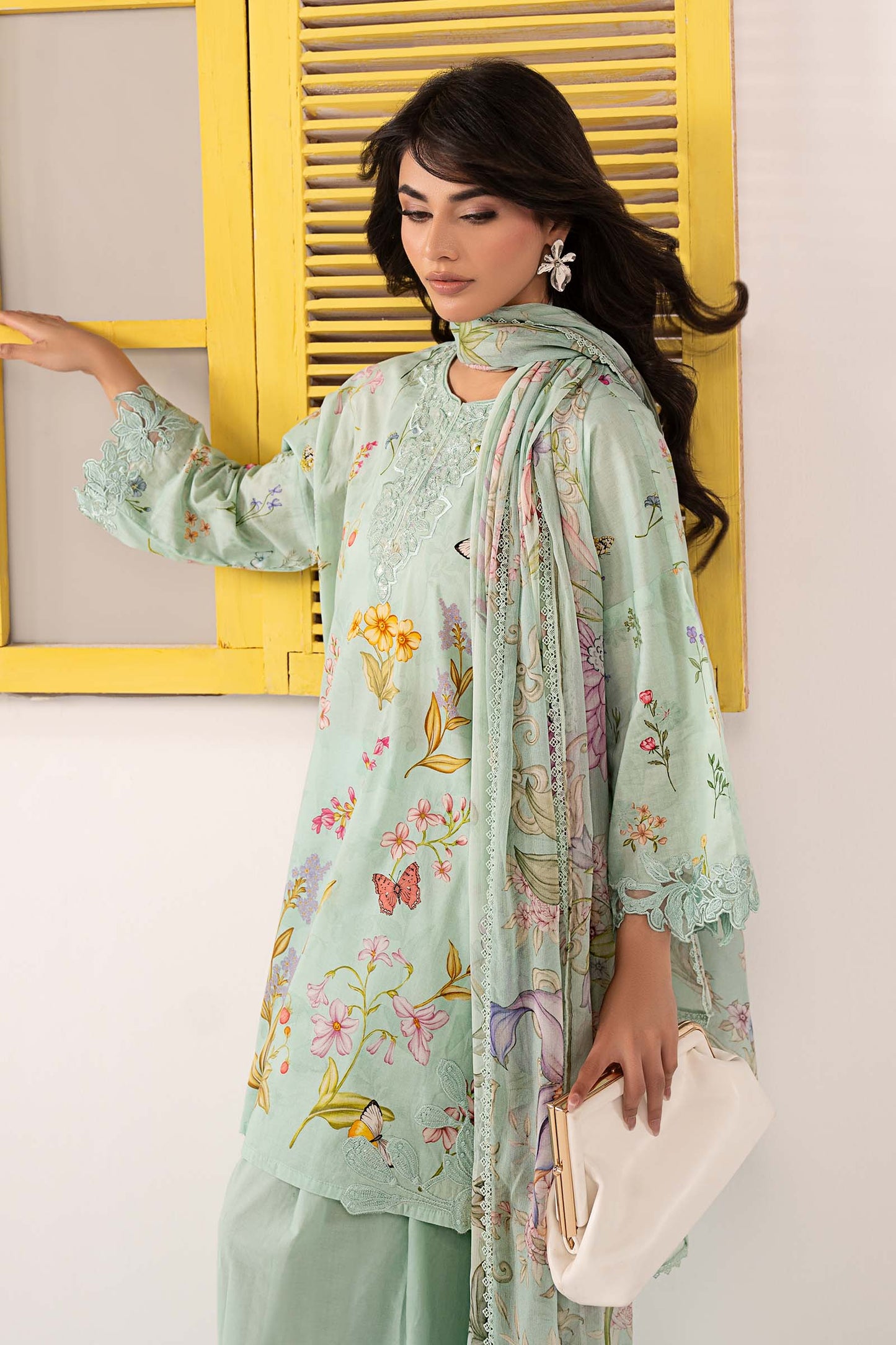 3 Piece Embroidered Lawn Suit