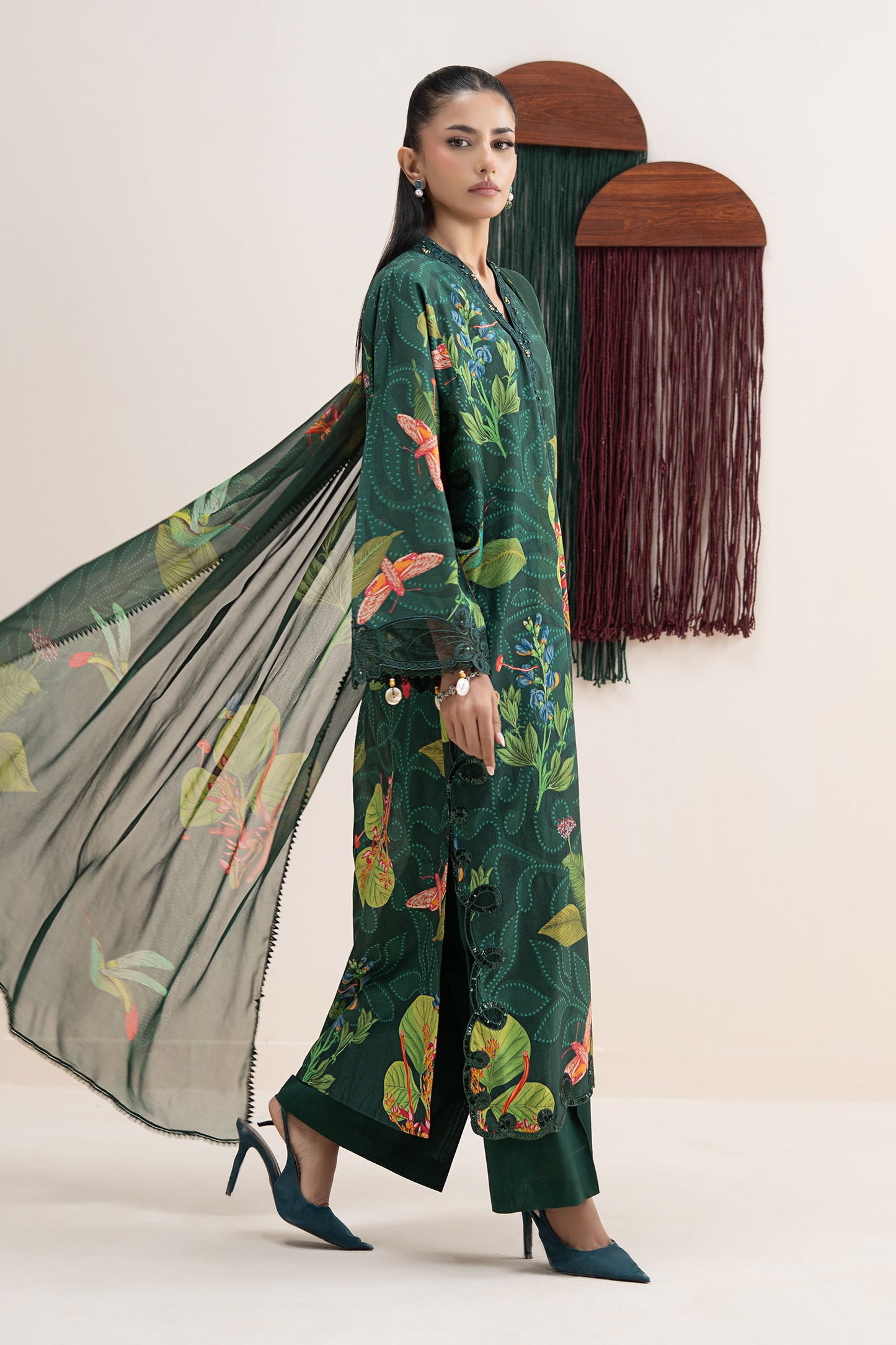 3 Piece Embroidered Lawn Suit