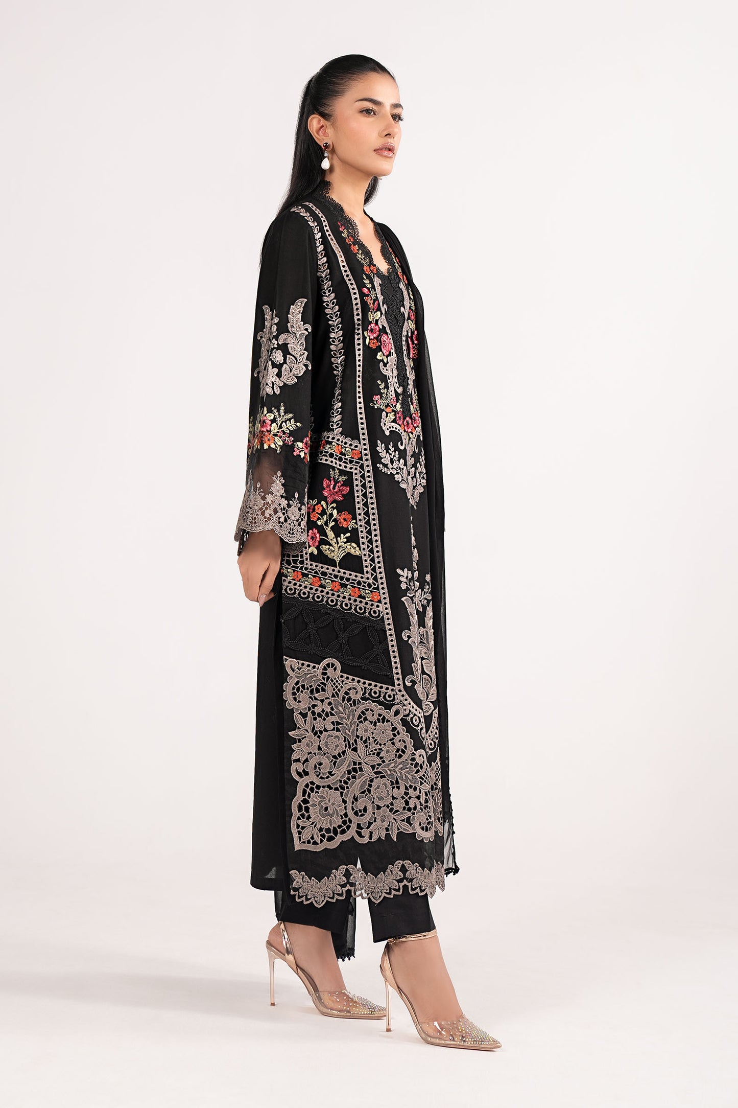 3 Piece Embroidered Lawn Suit
