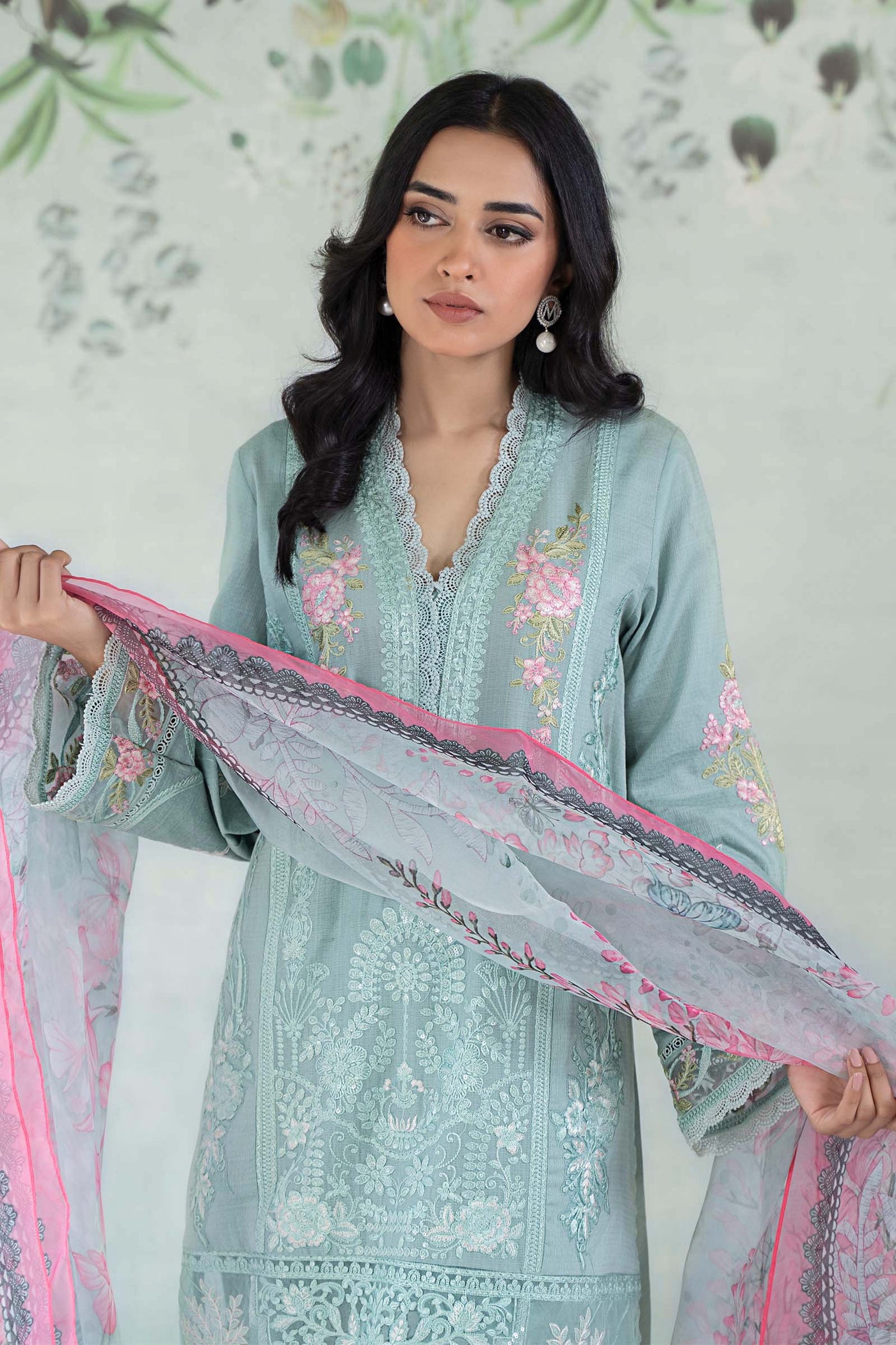 3 Piece Embroidered Lawn Suit