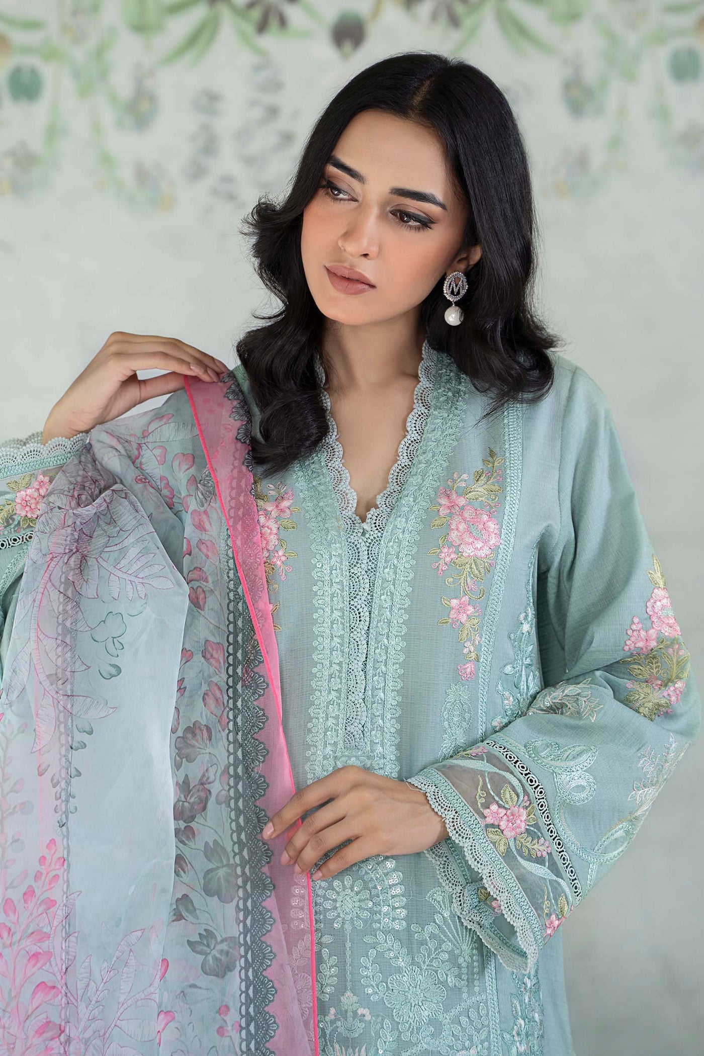 3 Piece Embroidered Lawn Suit