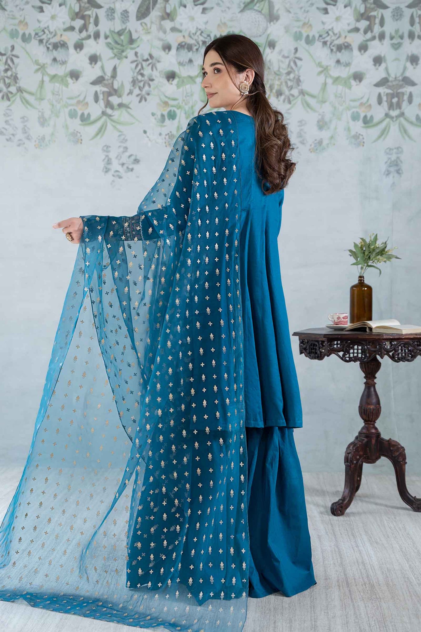 3 PIECE EMBROIDERED NET SUIT | DW-EA24-49