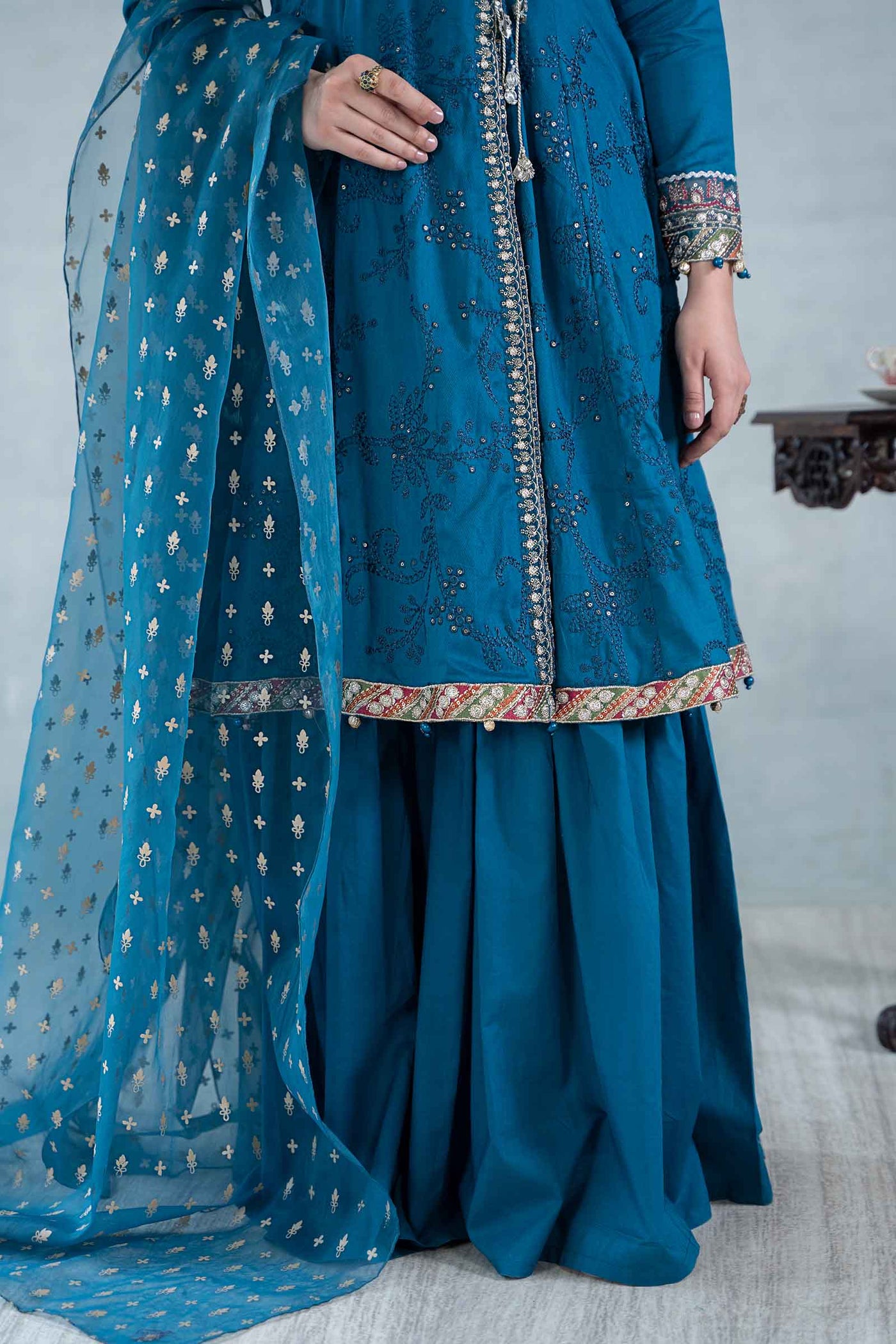 3 PIECE EMBROIDERED NET SUIT | DW-EA24-49