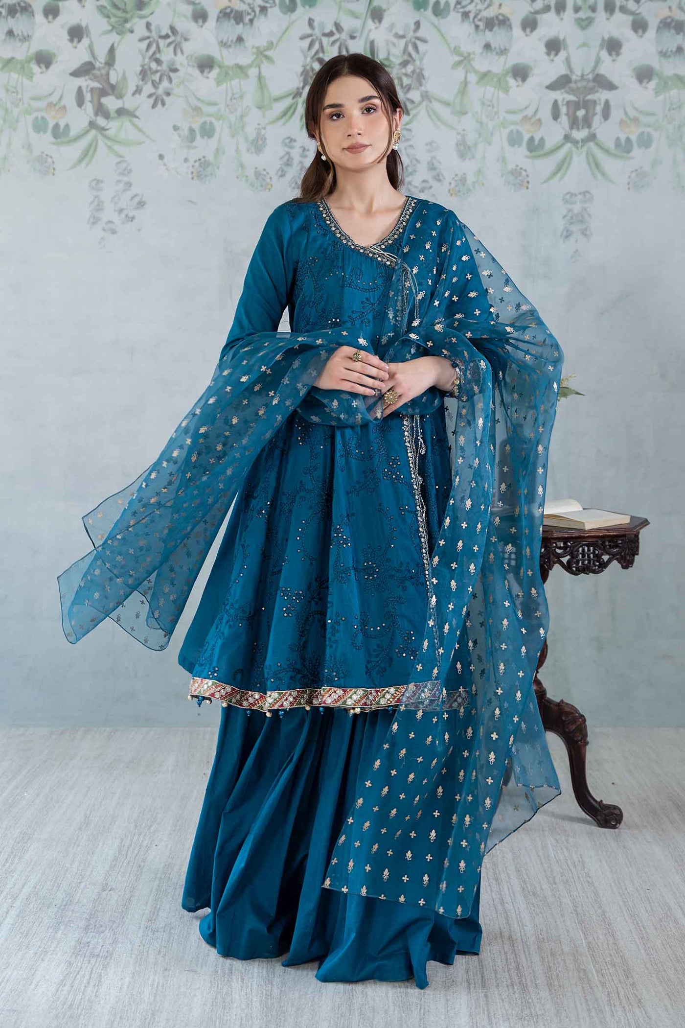 3 PIECE EMBROIDERED NET SUIT | DW-EA24-49