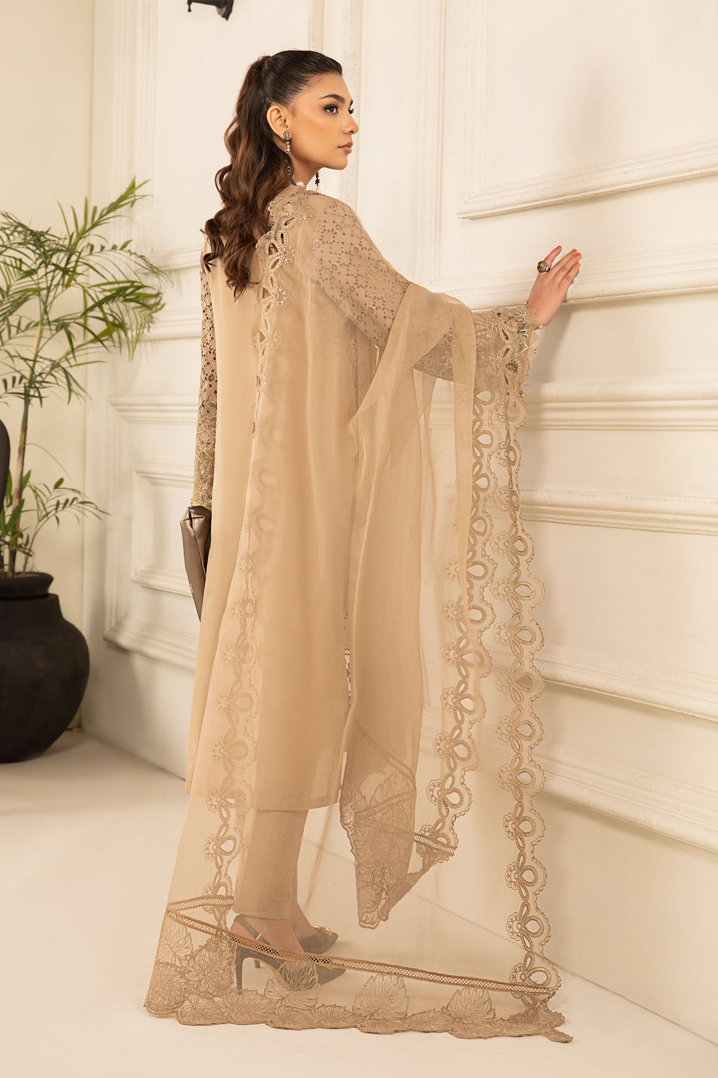 3 Piece Embroidered Lawn Suit