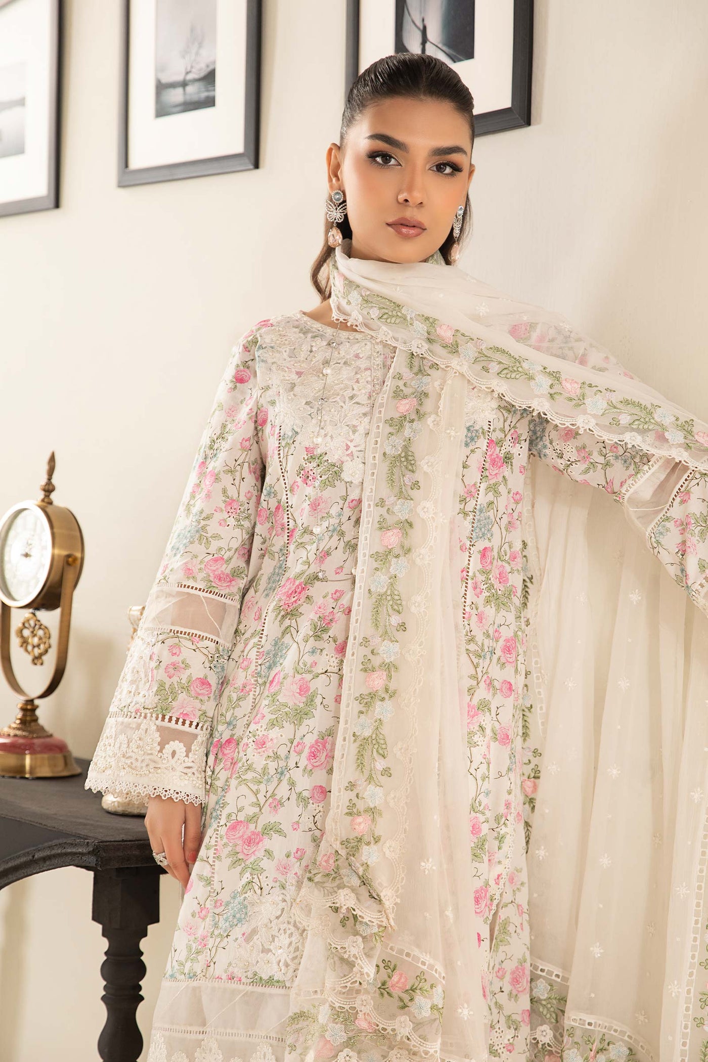 3 Piece Embroidered Lawn Suit