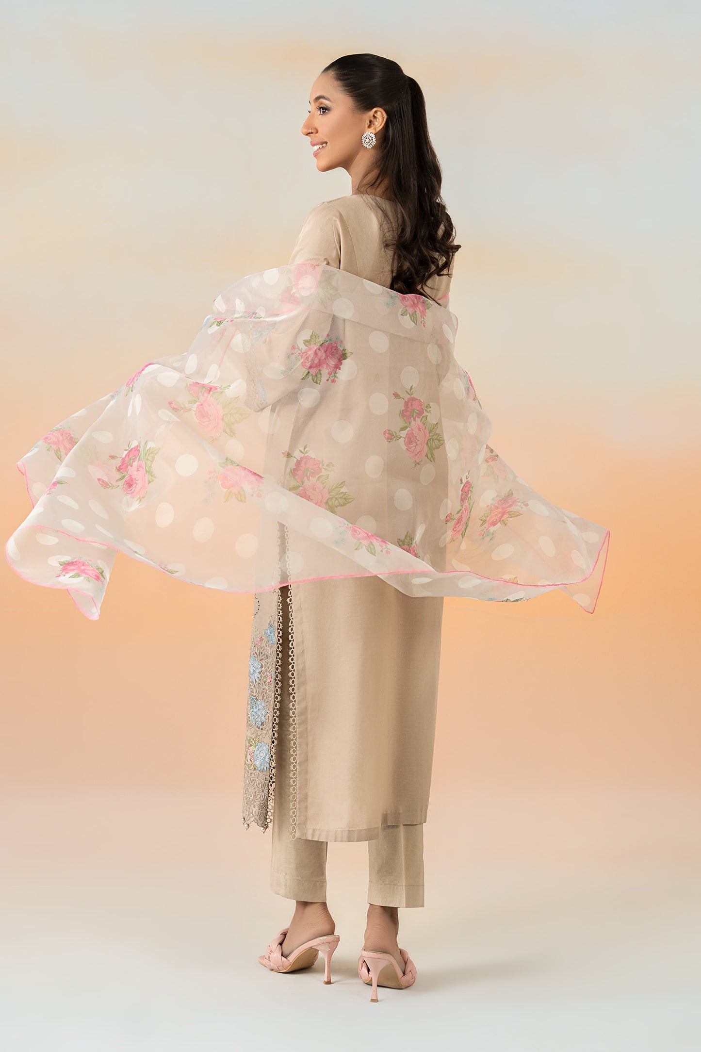 3 Piece Embroidered Lawn Suit