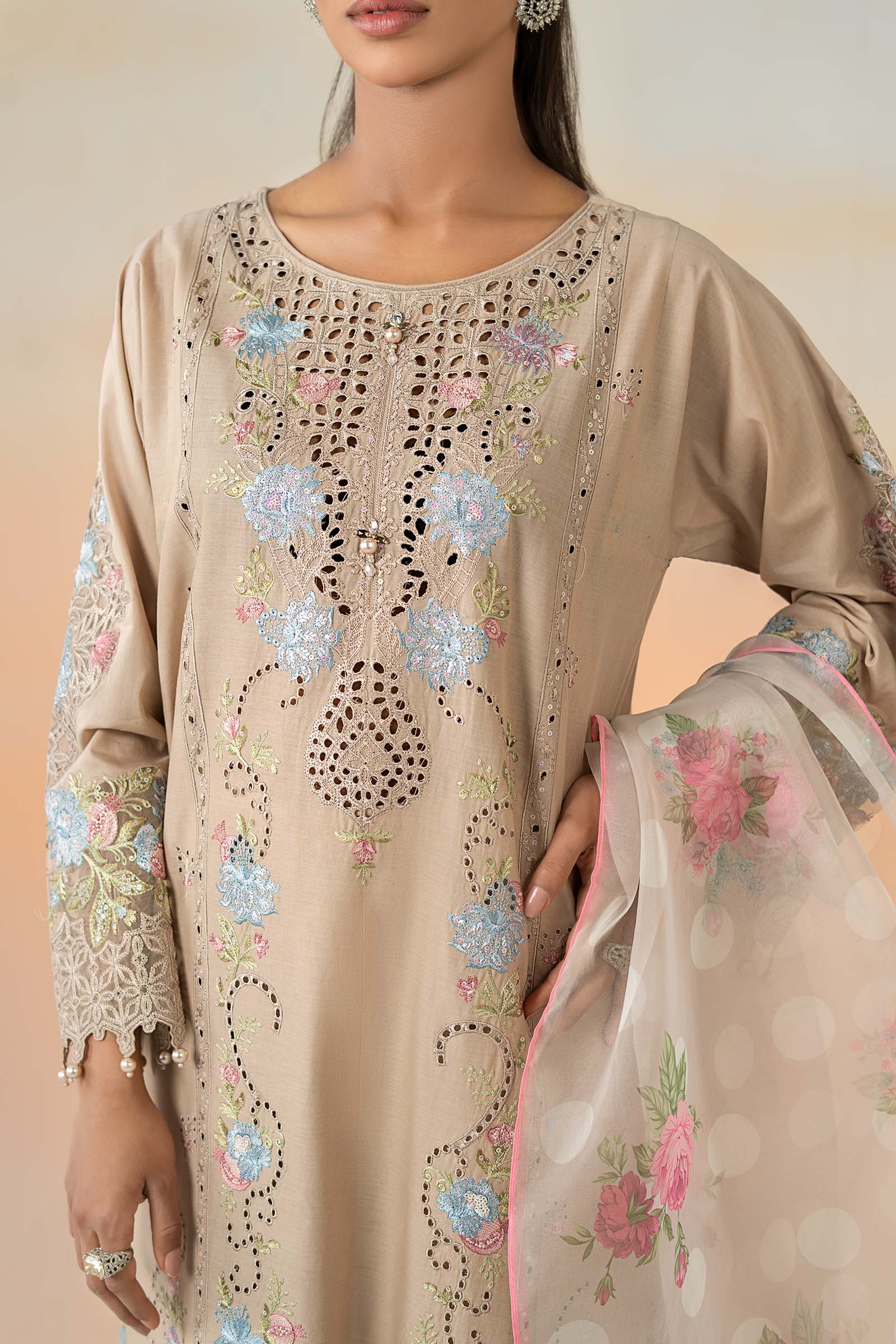 3 Piece Embroidered Lawn Suit