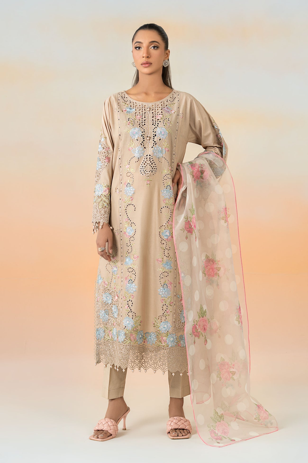 3 Piece Embroidered Lawn Suit