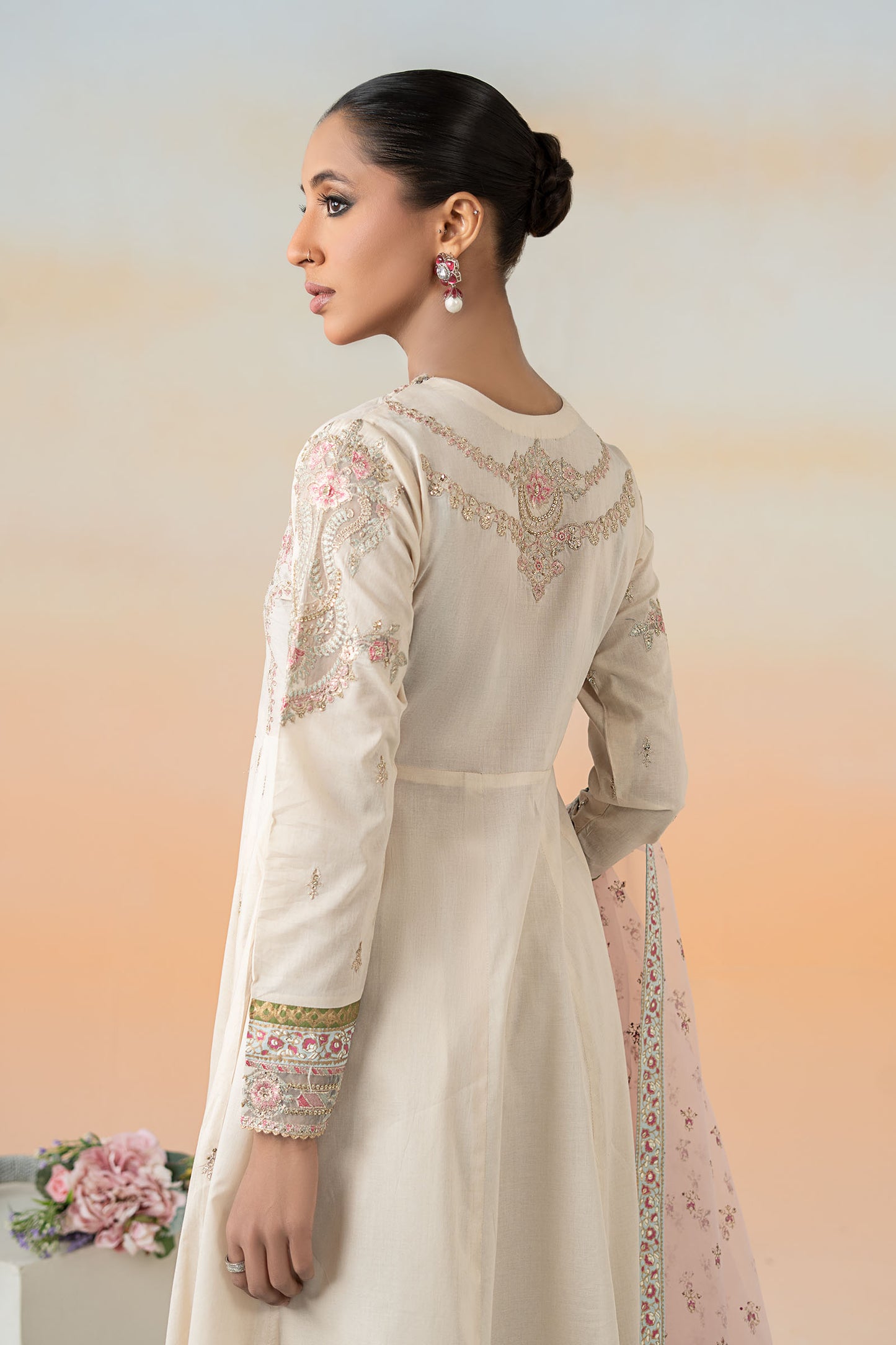 3 Piece Embroidered Lawn Suit