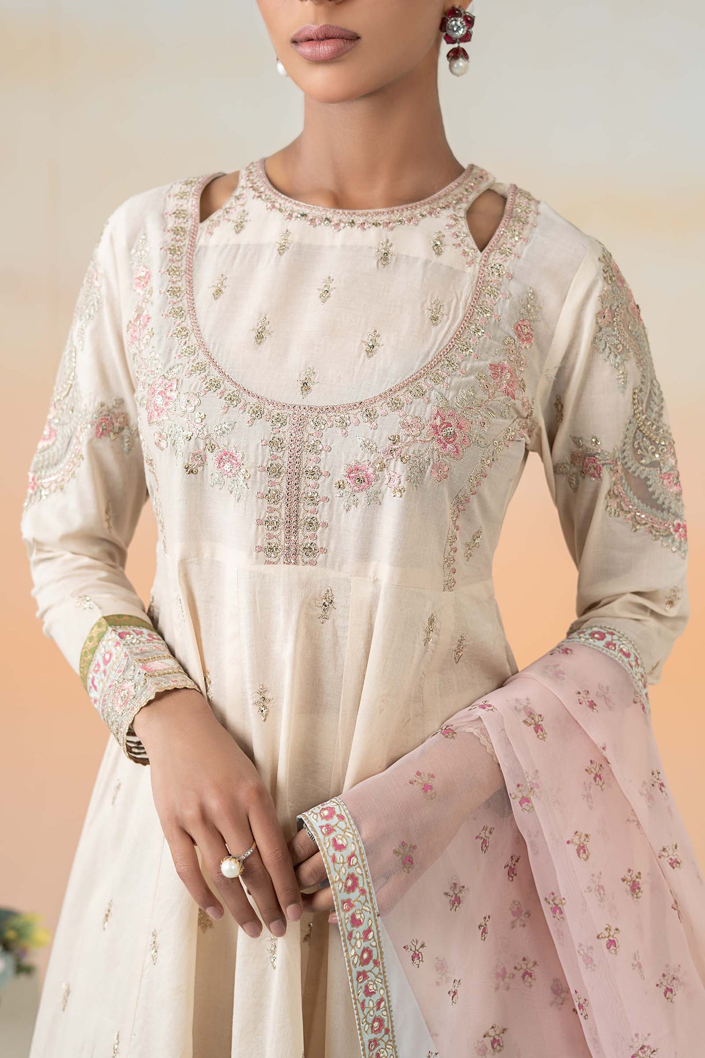 3 Piece Embroidered Lawn Suit