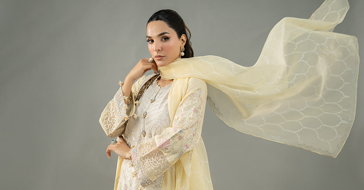 3 Piece Embroidered Lawn Suit