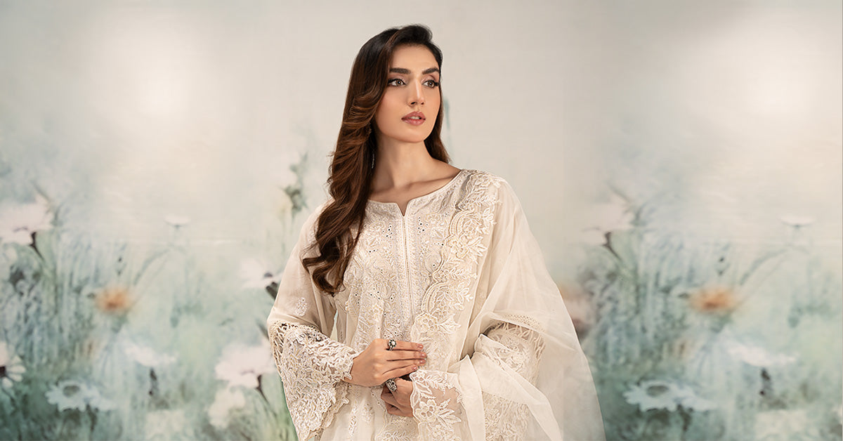 3 Piece Embroidered Lawn Suit