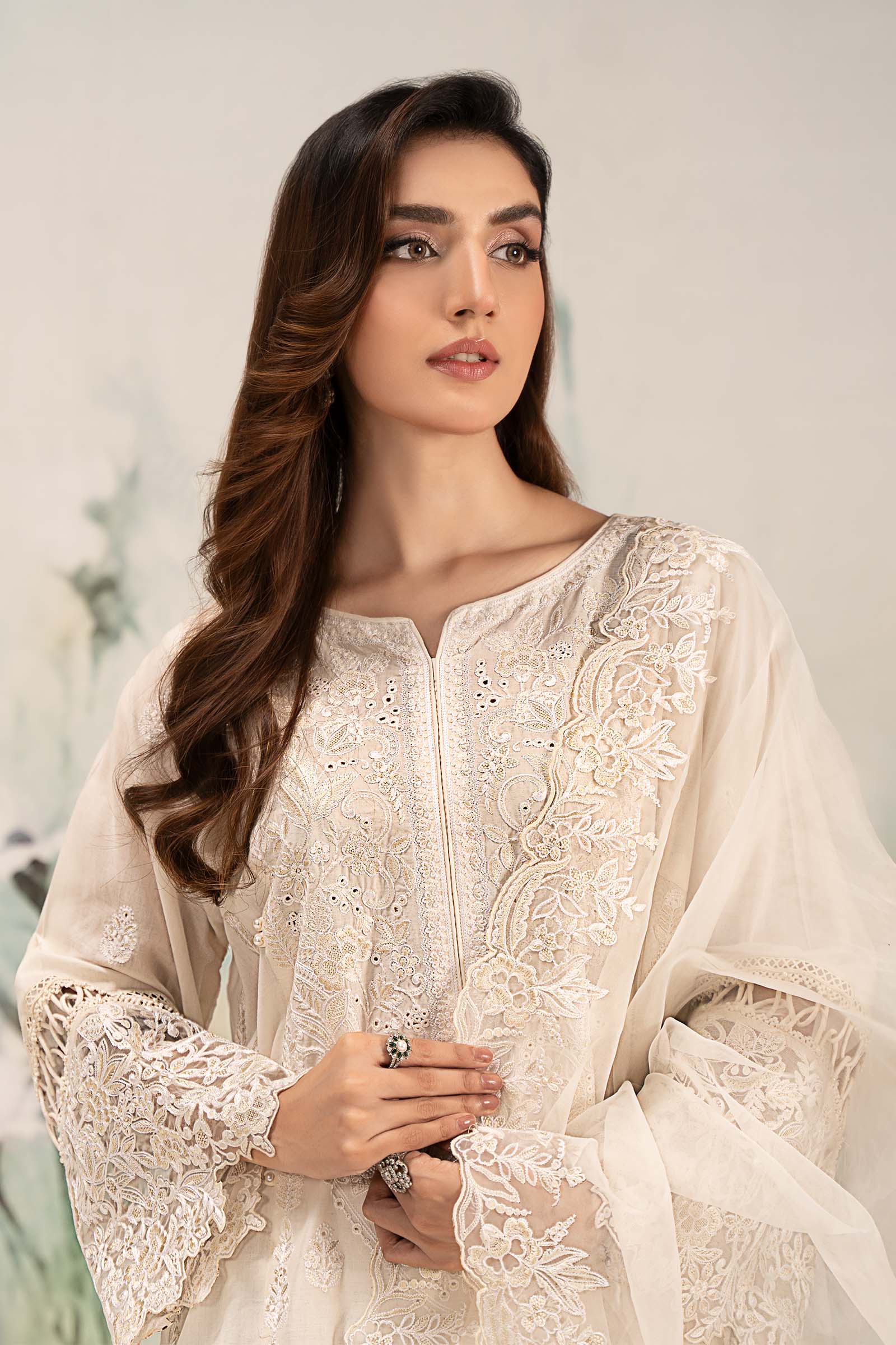 3 Piece Embroidered Lawn Suit