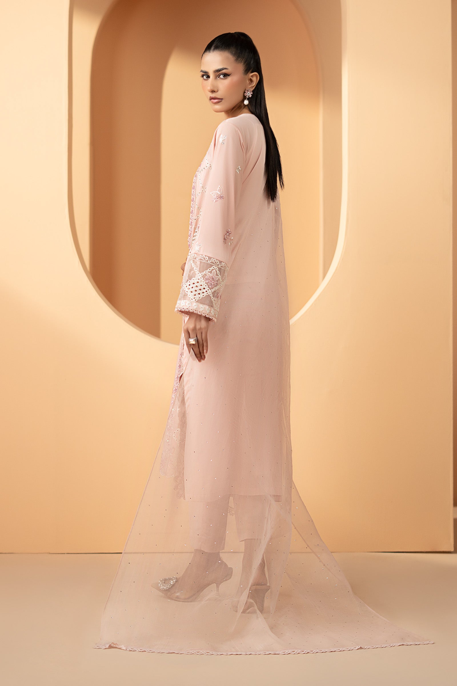 3 Piece Embroidered Lawn Suit