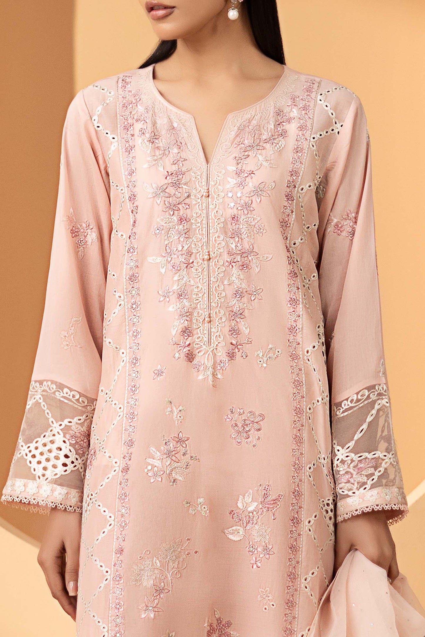 3 Piece Embroidered Lawn Suit