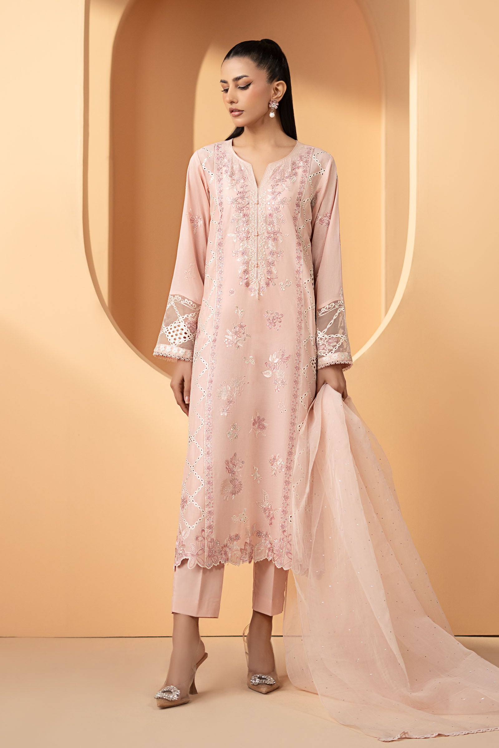 3 Piece Embroidered Lawn Suit