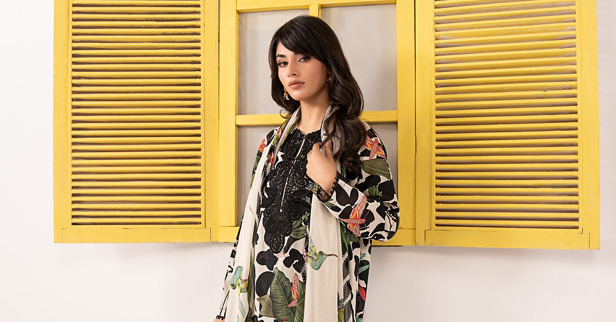 3 Piece Embroidered Lawn Suit