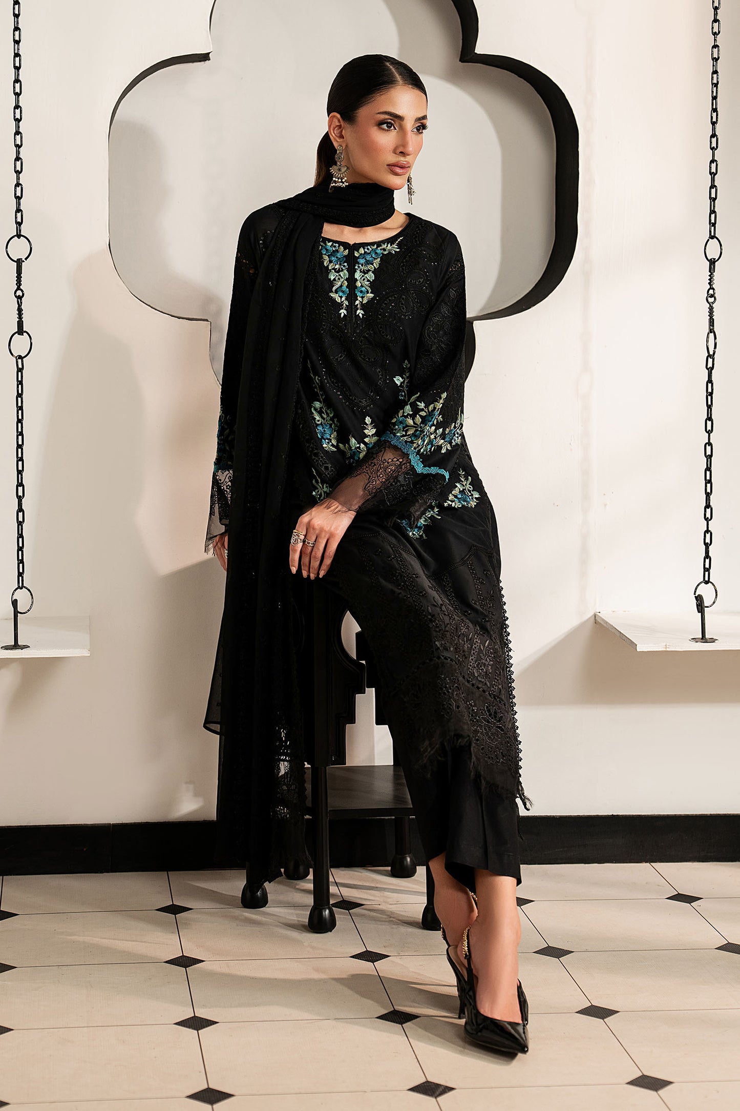 3 Piece Embroidered Lawn Suit