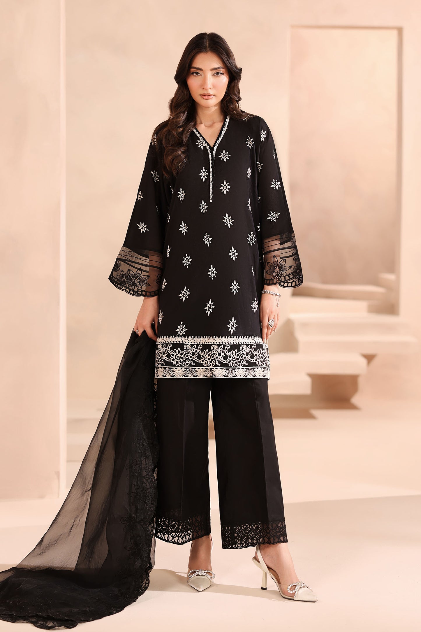 3 Piece Embroidered Lawn Suit