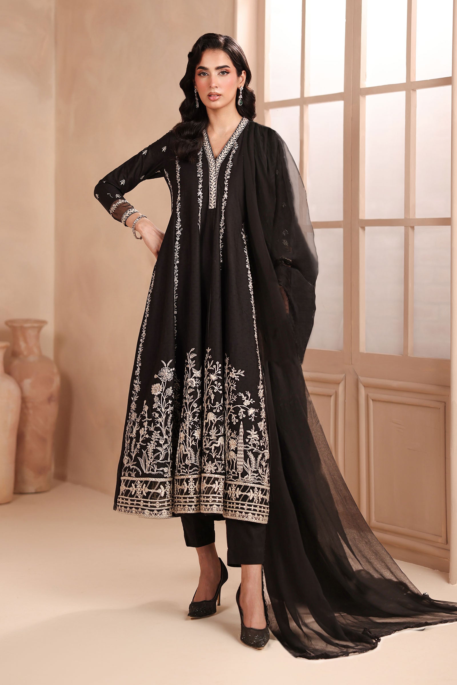 3 Piece Embroidered Lawn Suit