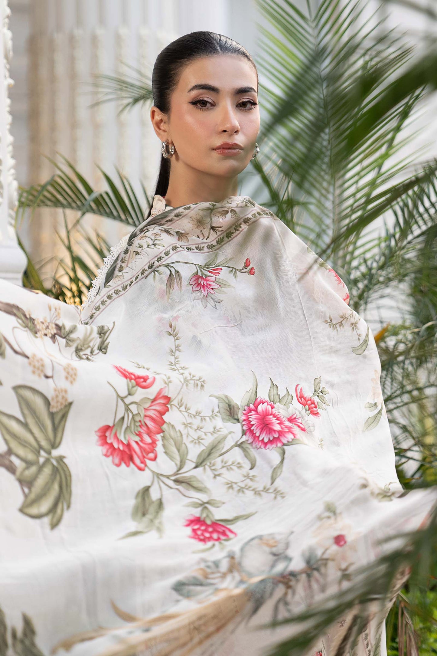 3 Piece Embroidered Lawn Suit