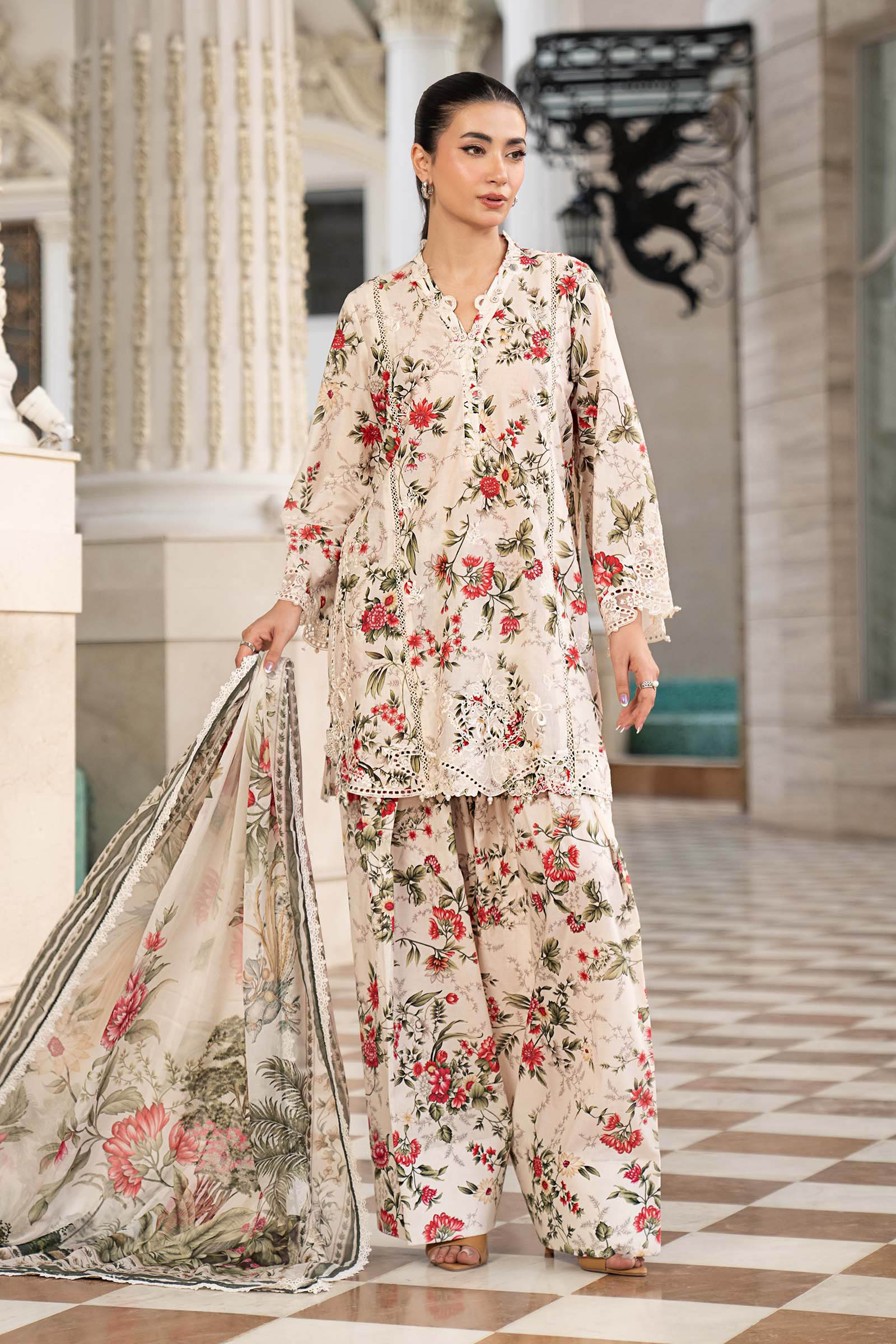 3 Piece Embroidered Lawn Suit