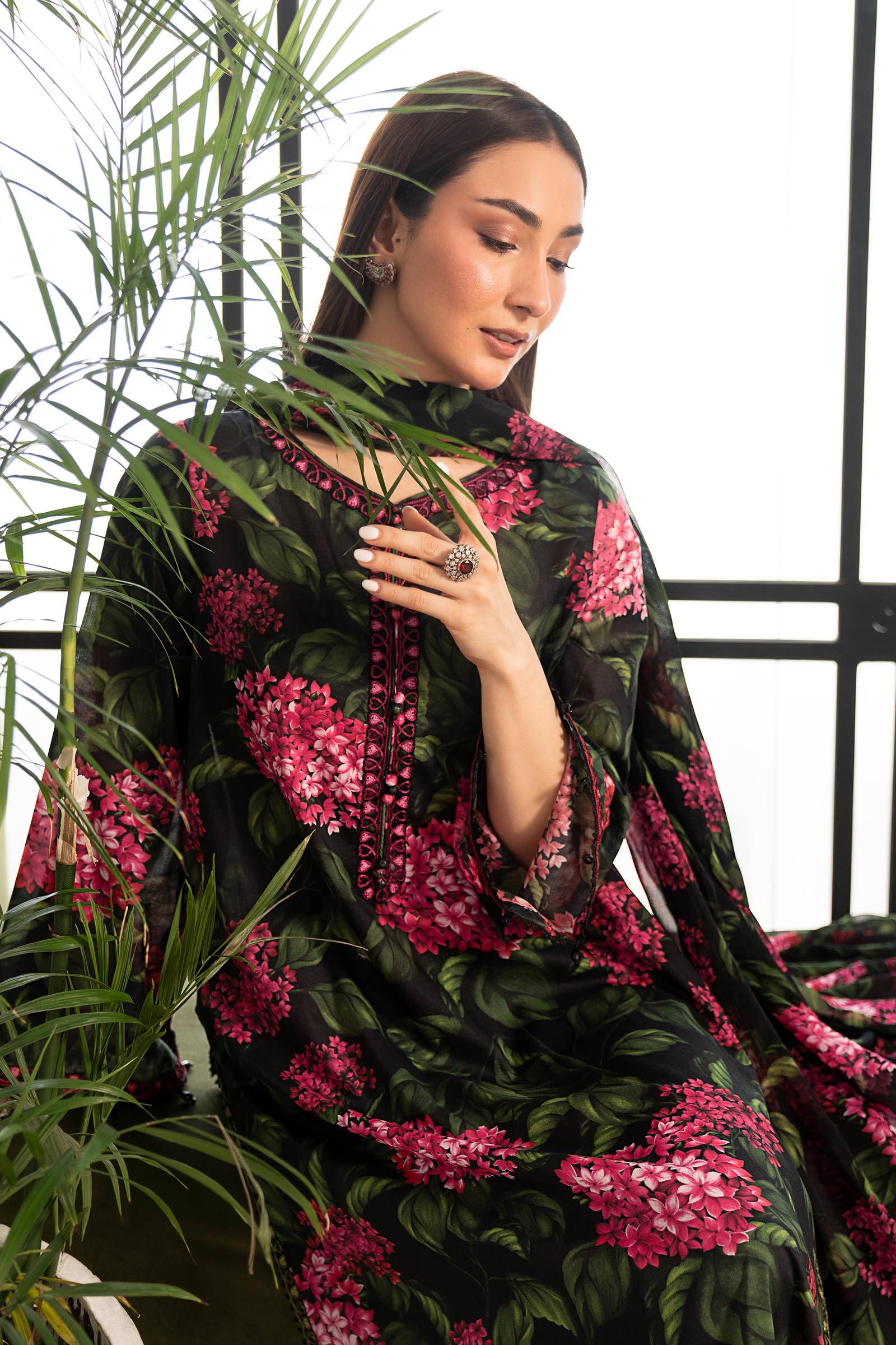 3 Piece Embroidered Lawn Suit