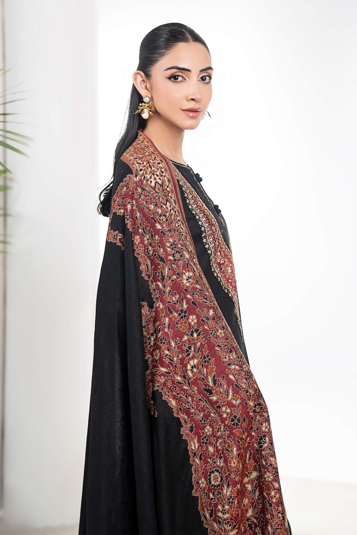 3 Piece Embroidered Linen Suit