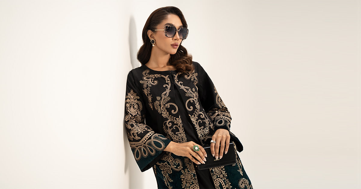 3 Piece Embroidered Khaddar Suit