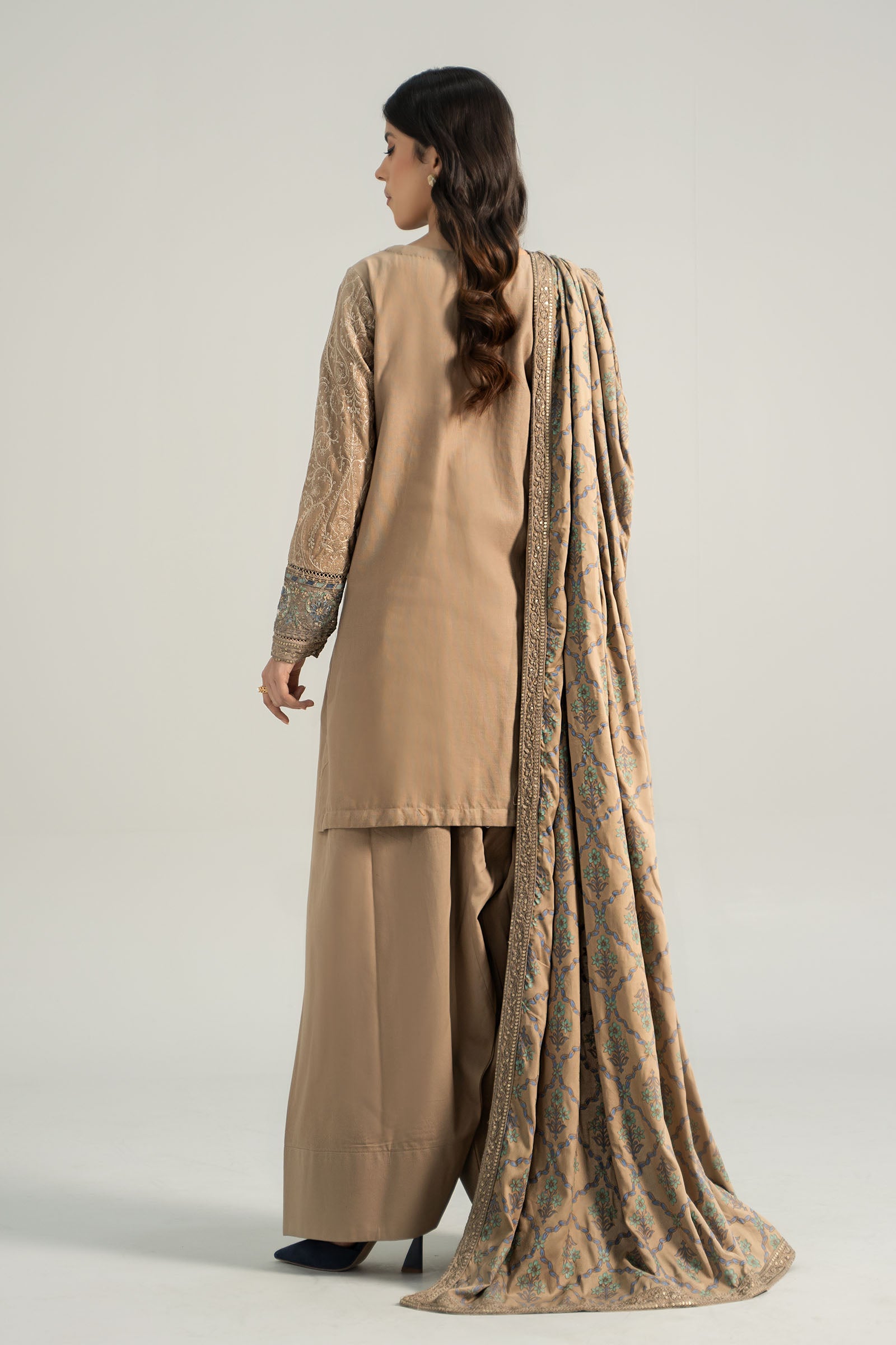 3 Piece Embroidered Khaddar Suit