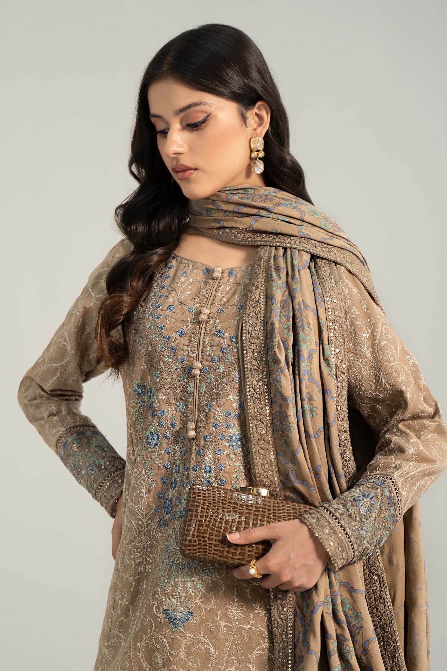3 Piece Embroidered Khaddar Suit