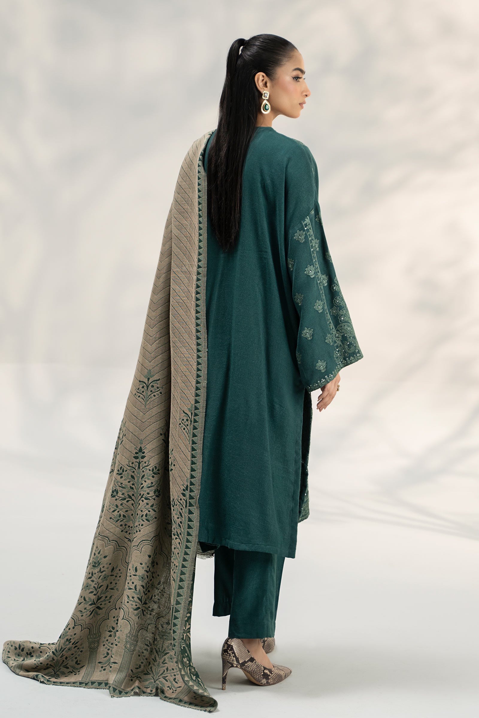 3 Piece Embroidered Pashmina Wool Suit