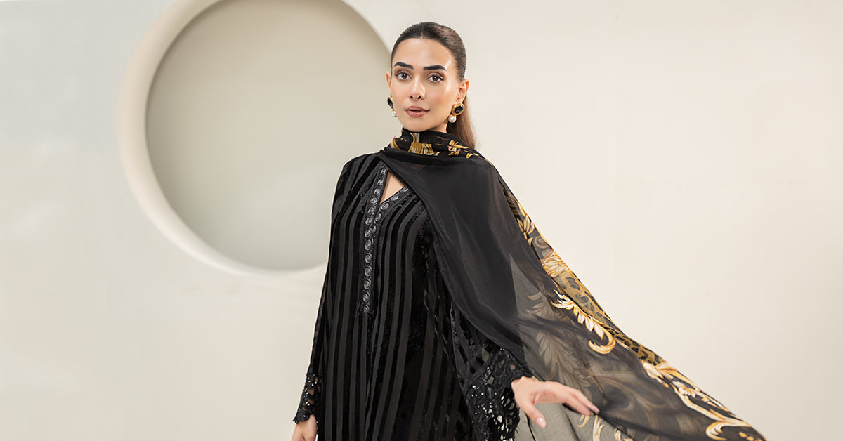 3 Piece Embroidered Plush Suit