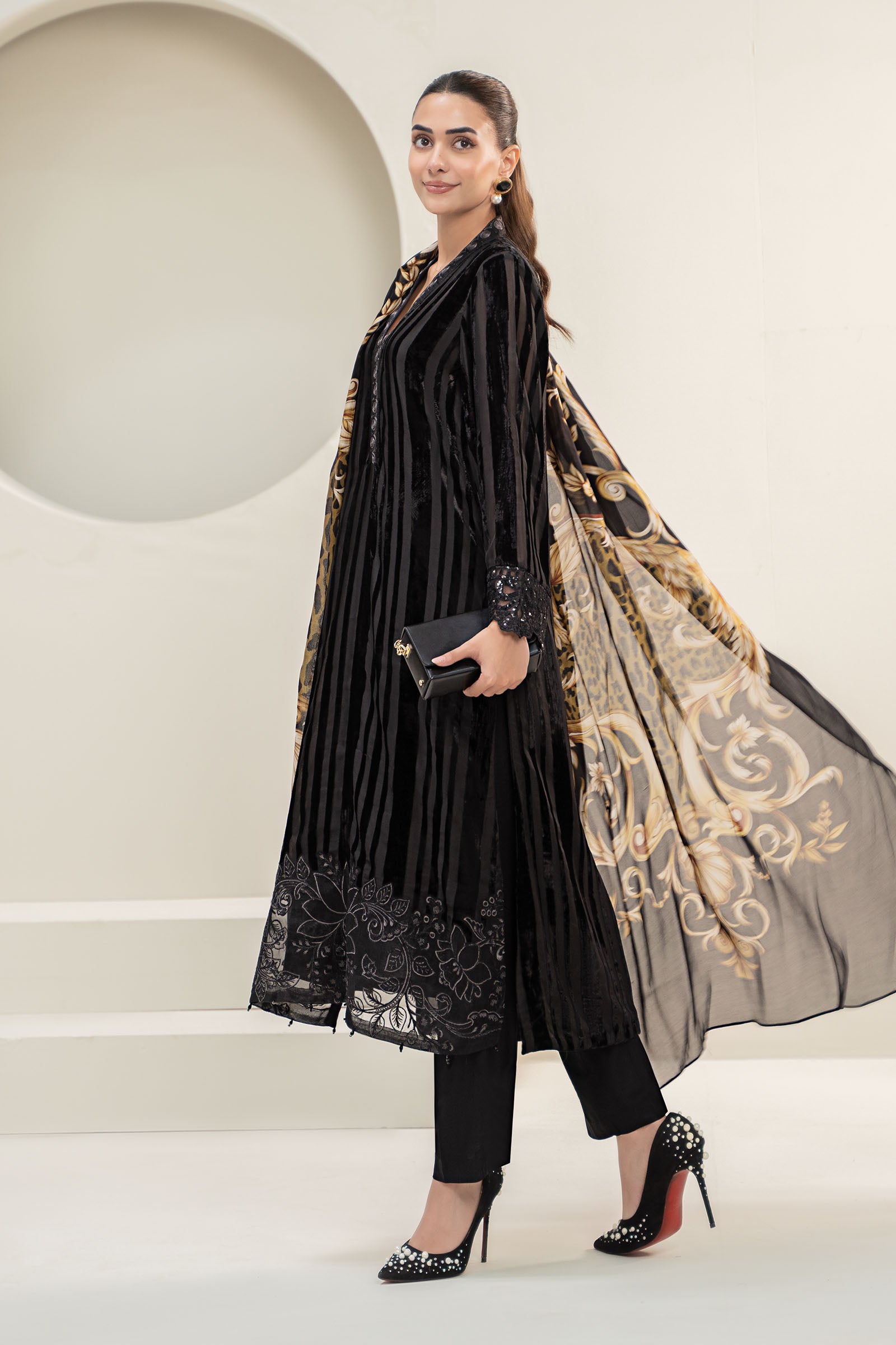 3 Piece Embroidered Plush Suit