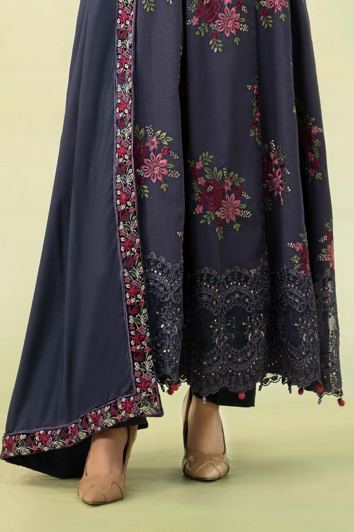 3 Piece Embroidered Khaddar Suit