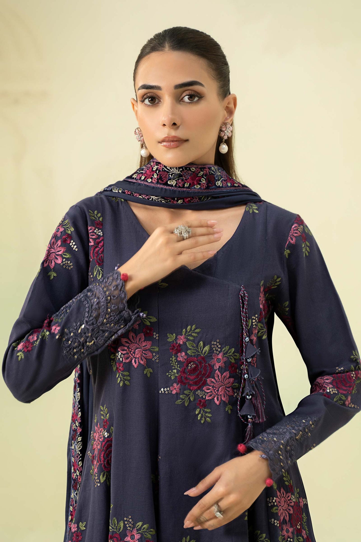 3 Piece Embroidered Khaddar Suit