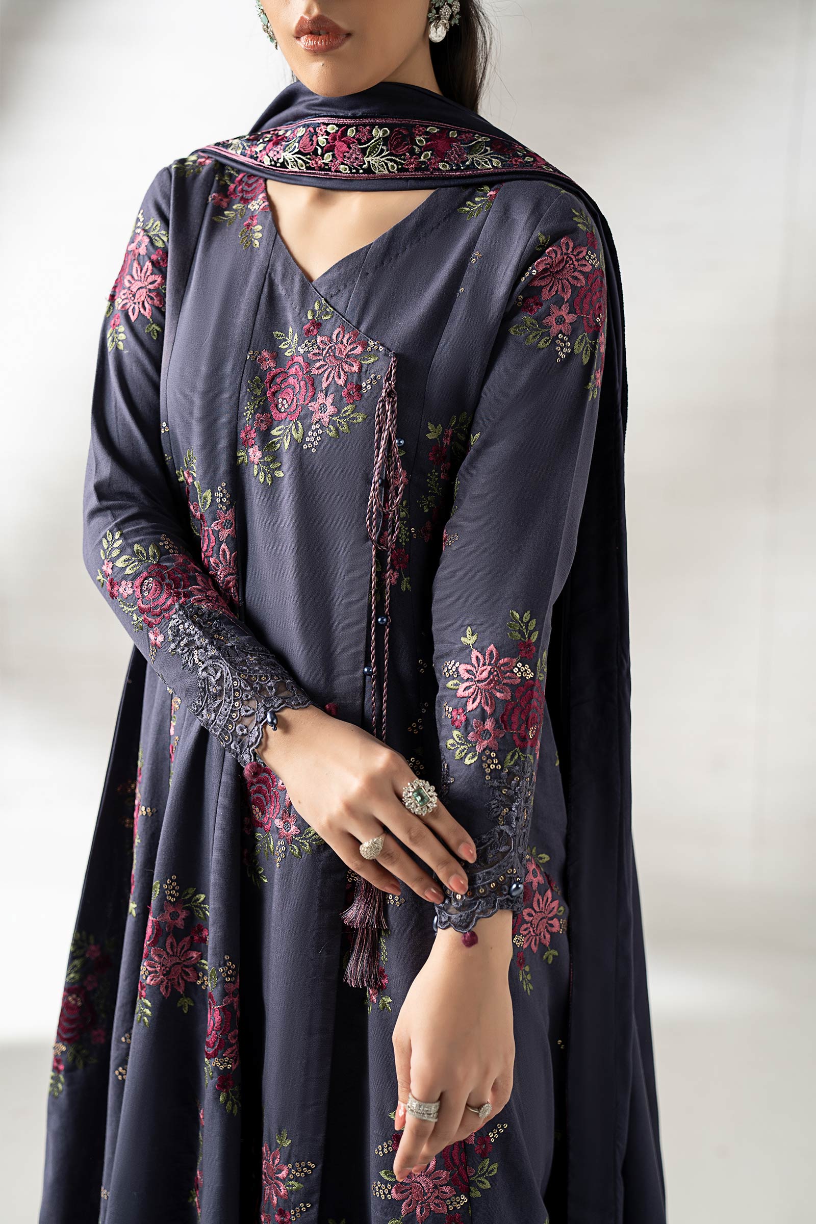 3 Piece Embroidered Khaddar Suit