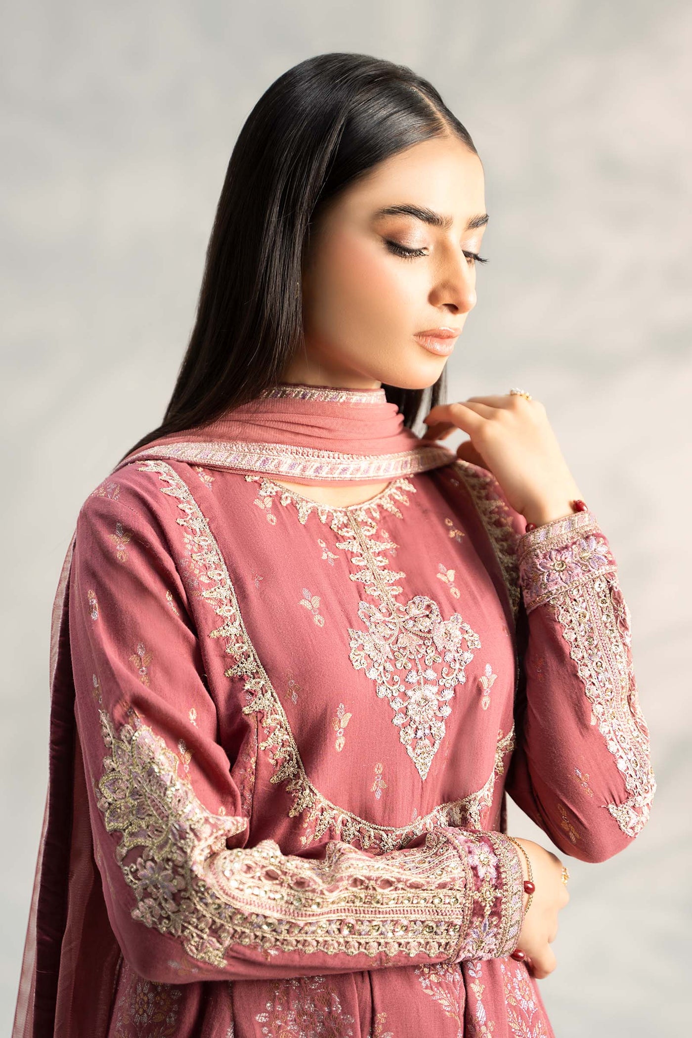 3 Piece Embroidered Jacquard Suit