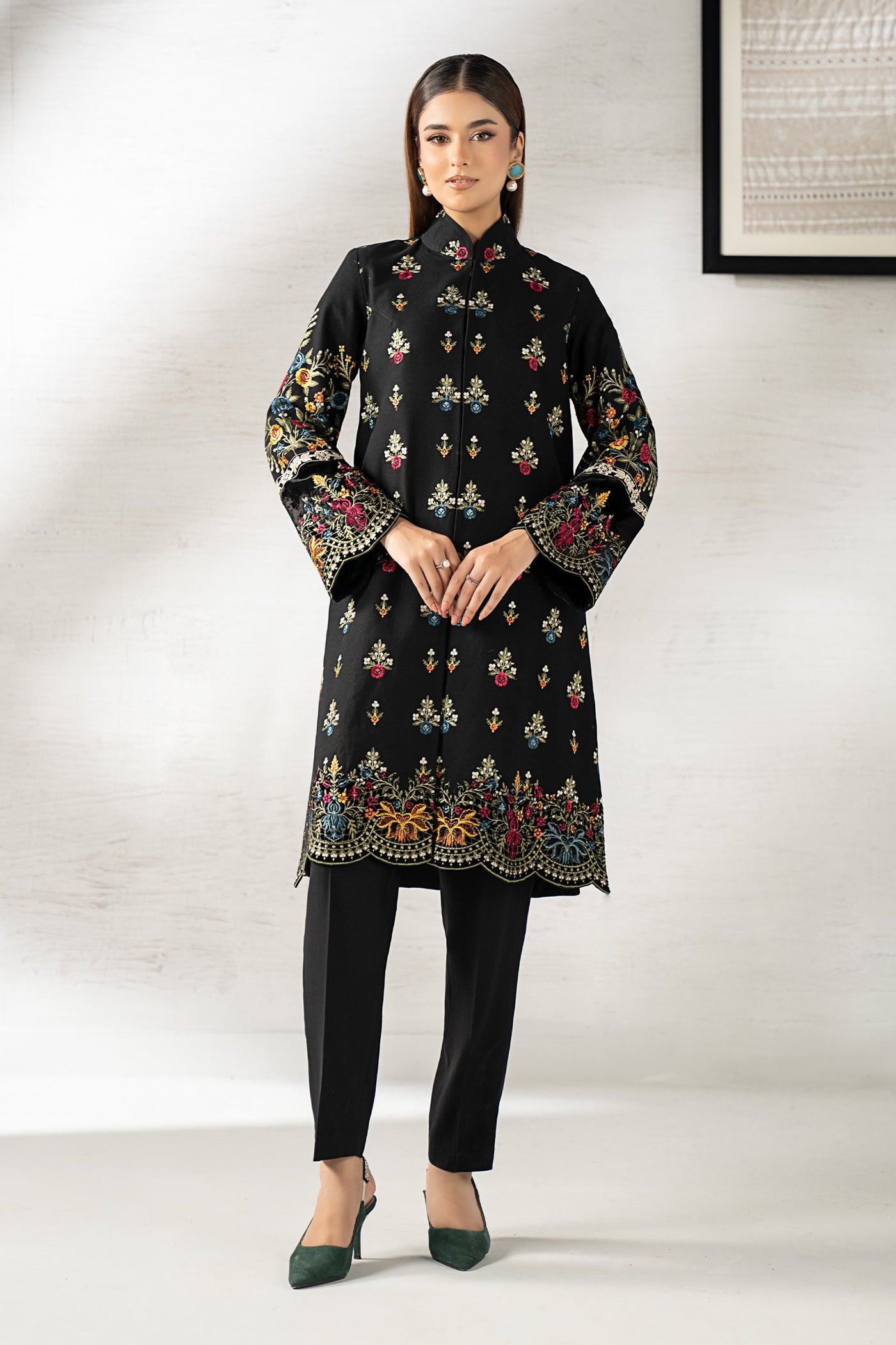 3 Piece Embroidered Khaddar Suit