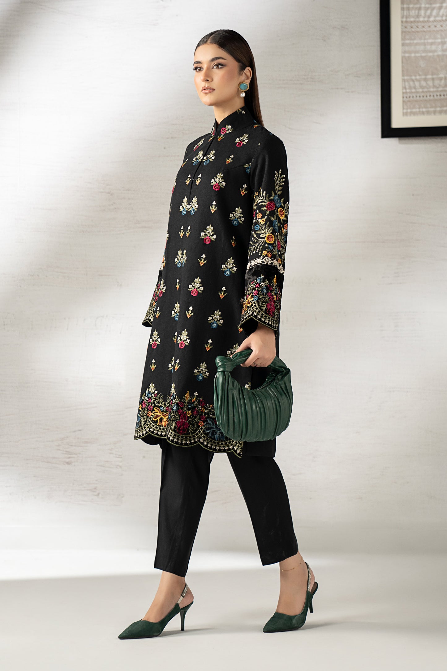 3 Piece Embroidered Khaddar Suit