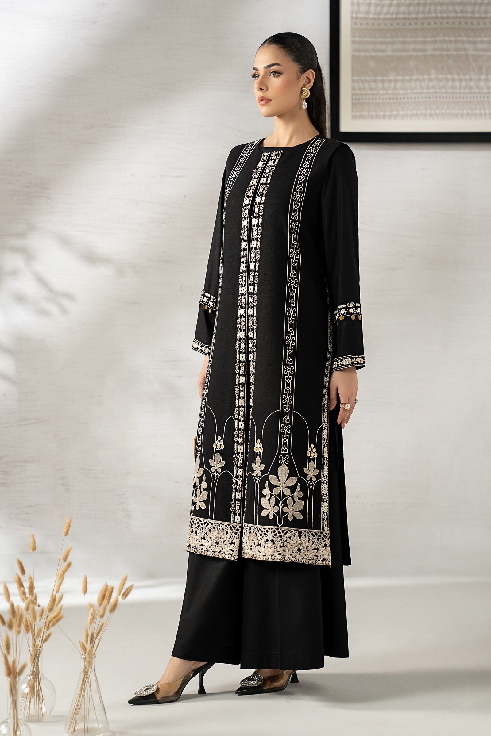 3 Piece Embroidered Khaddar Suit