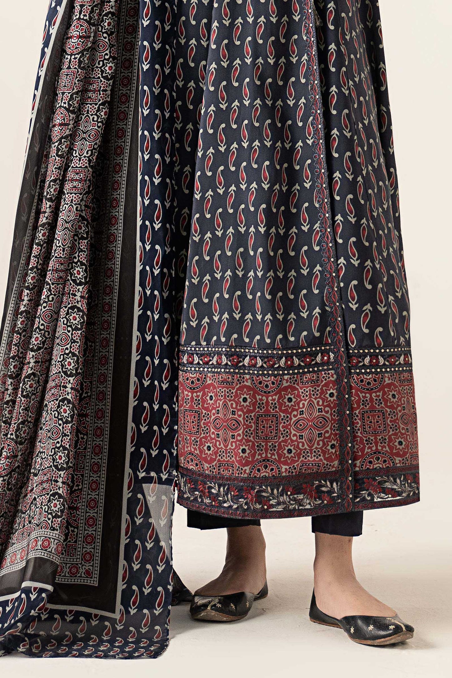 3 Piece Embroidered Linen Suit