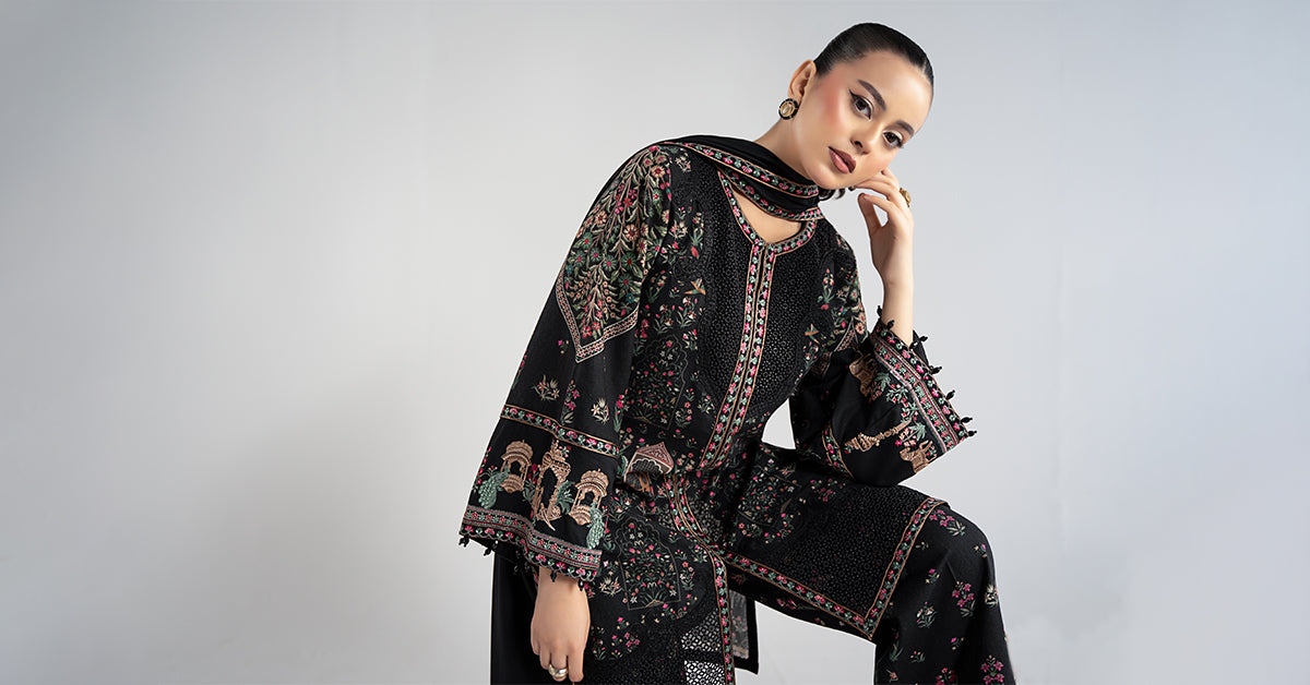 3 Piece Embroidered Khaddar Suit