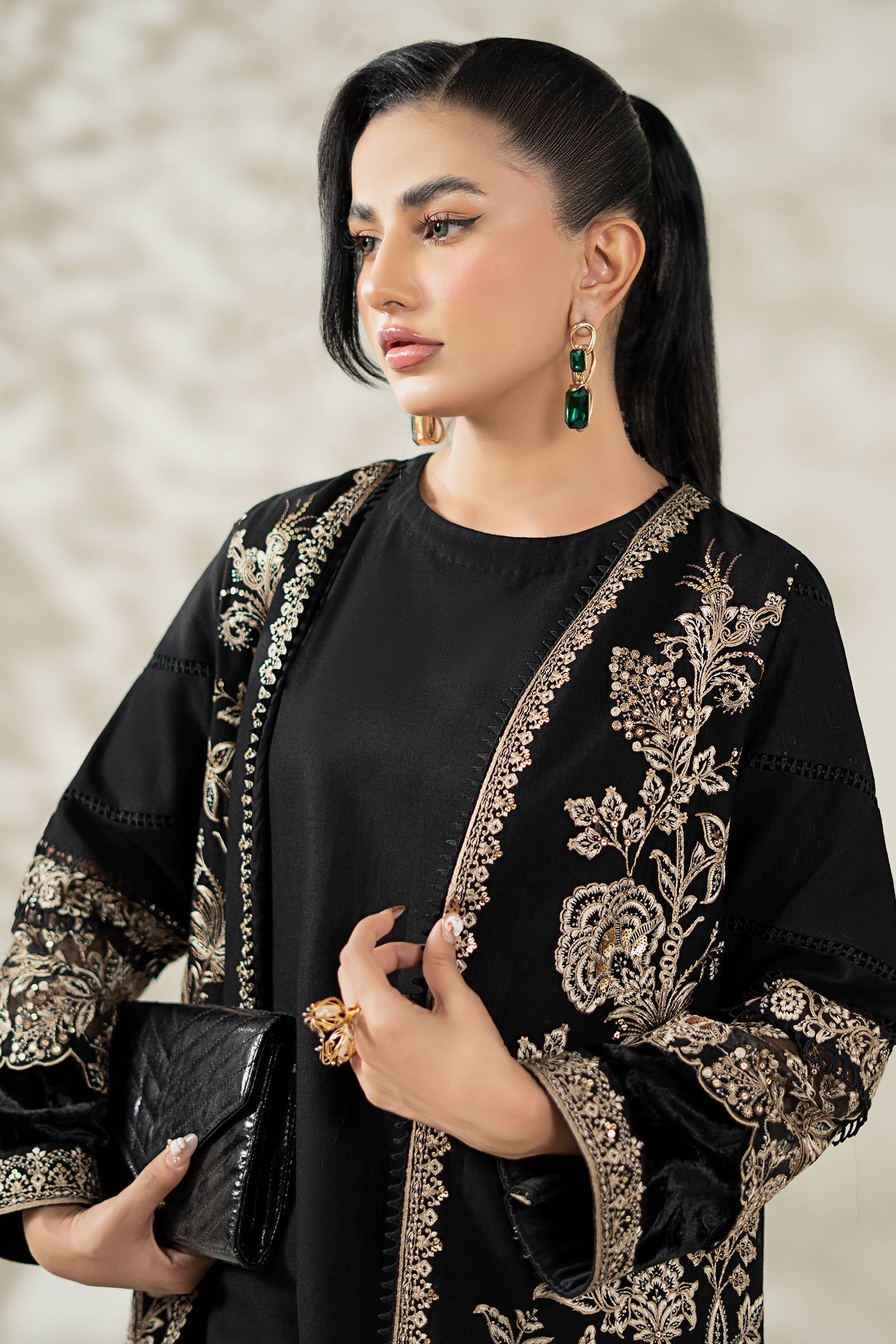 3 Piece Embroidered Khaddar Suit