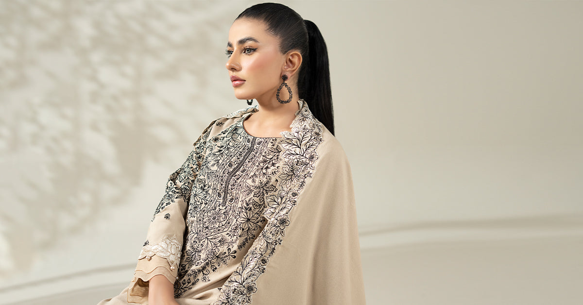 3 Piece Embroidered Karandi Suit