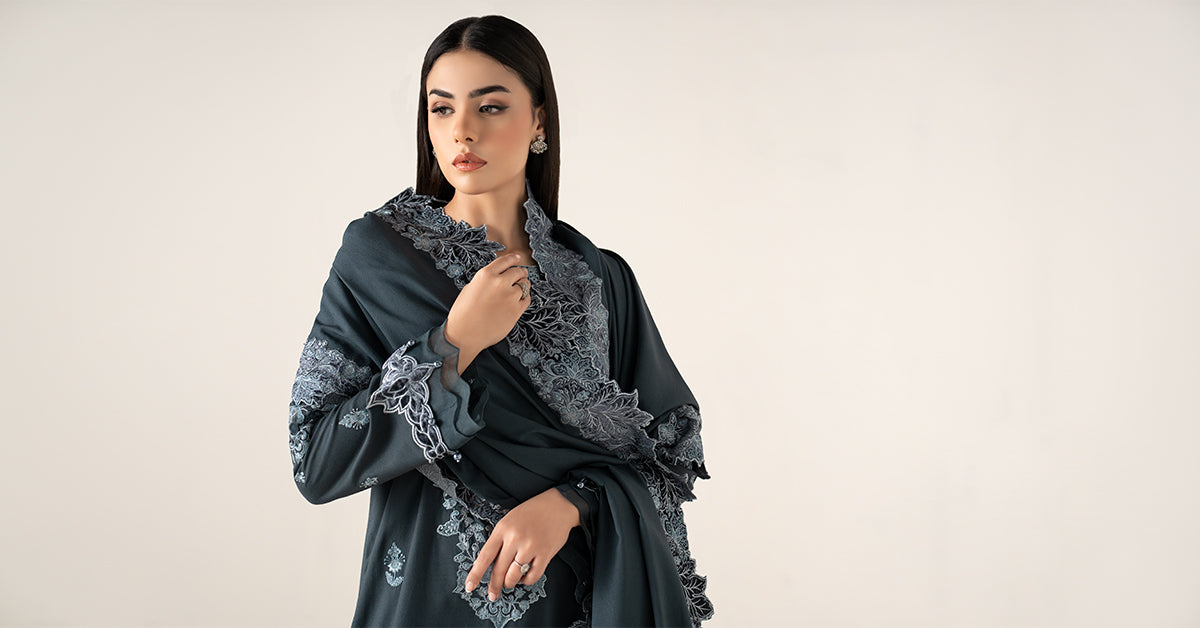 3 Piece Embroidered Karandi Suit