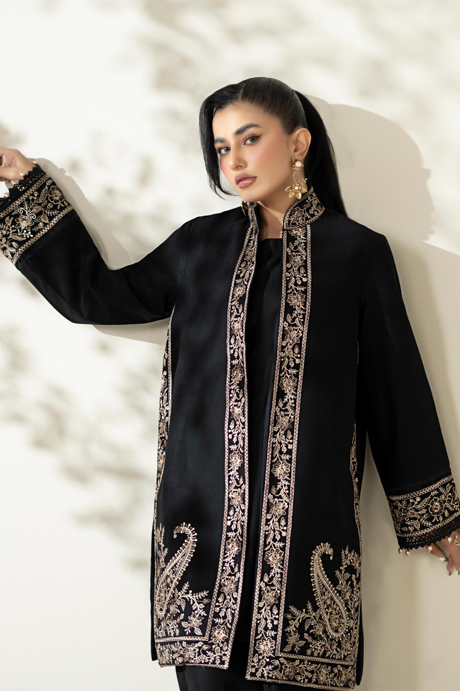 3 Piece Embroidered Khaddar Suit