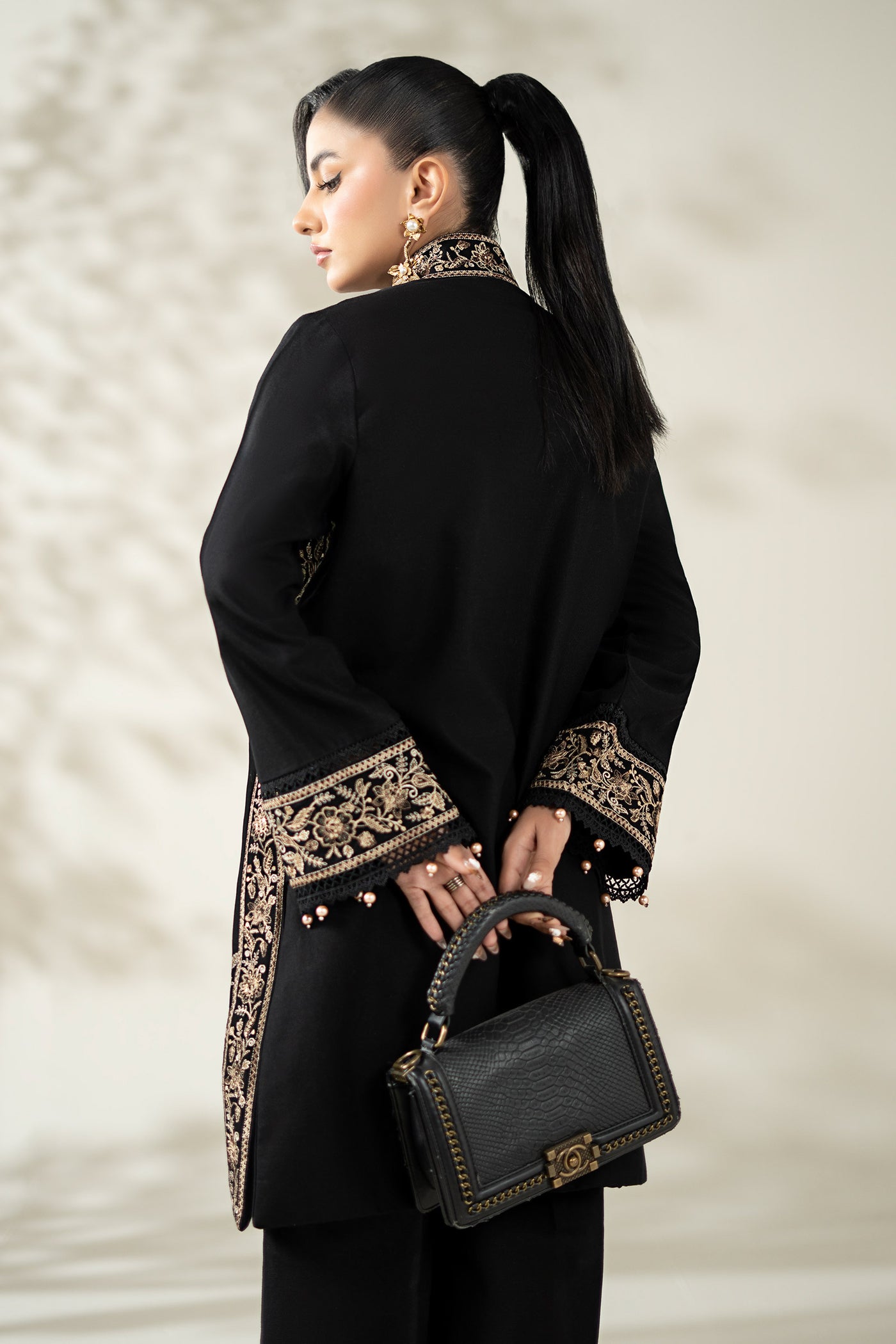 3 Piece Embroidered Khaddar Suit